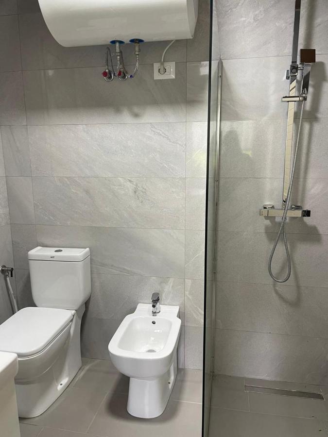 Olive House. Hotel Vlorë Buitenkant foto